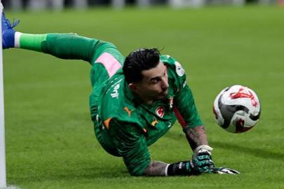 Uğurcan Çakır'dan açıklama: Hala lideriz