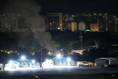 Venezuela'nın başkenti Karakas'ta en az 7 patlama meydana geldi