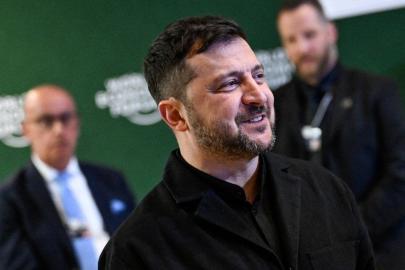 Vladimir Zelensky: Donbas meselesi Abu Dabi’de tartışılacak