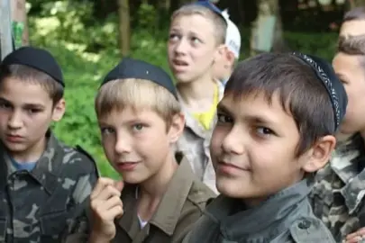 6 Binden fazla Ukraynalı çocuk Rus kamplarında esir