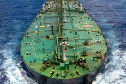 ABD, Hint Okyanusu'nda bir petrol tankerine el koydu