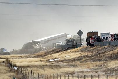 ABD’de kum fırtınası sebebiyle feci kaza: 4 ölü, 29 yaralı