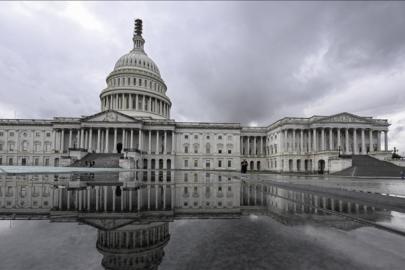ABD’de silahlı şüpheli Kongre Binası yakınında yakalandı