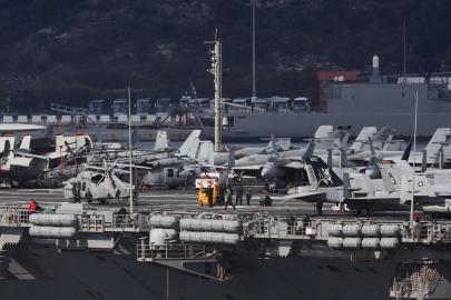 ABD'ye ait USS Gerald R. Ford uçak gemisi, Yunanistan'ın Girit Adası'na geldi