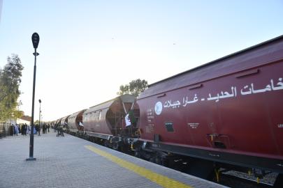 Afrika'nın ilk ağır yük çöl demiryolu Cezayir'de hizmete açıldı