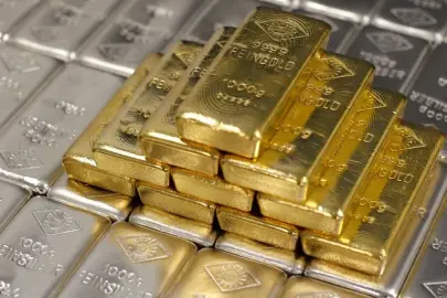 Altın ve gümüşte rekor sonrası sert fren: Fiyatlar hızla geriliyor