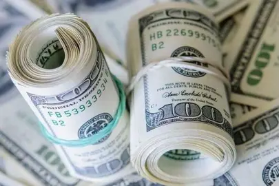 Bakırköy’de film gibi operasyon! Araçtan çalınan milyonlarca dolar ele geçirildi