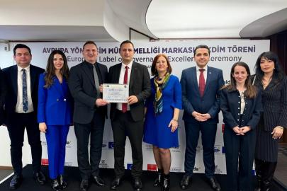 Başkan Eşki ELoGE Ödülü’nü Ankara’da Aldı