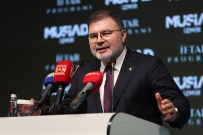 Başkan Saygılı, MÜSİAD İzmir iftarında konuştu!‘’İzmir’in alt yapı sorunu var, bunları düzeltecek bir siyaset zihniyeti yok’’