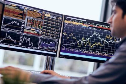 Borsa haftanın son işlem gününe yatay başladı