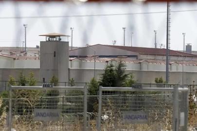 Cezaevlerini incelemek için Türkiye'ye gelen 6 Avrupalı gözaltına alındı