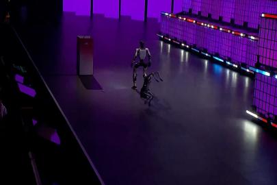 Dans eden robotlar Web Summit Qatar 2026 açılışına damga vurdu