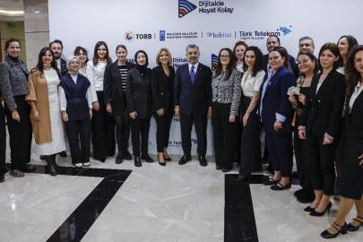 ‘Dijitalde Hayat Kolay’ projesi kapsamında 50 bin kadına ulaşıldı