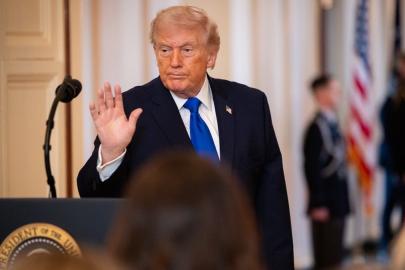 Donald Trump: Silahlarını bana doğrultan çok insan var