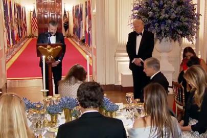 Donald Trump'tan özel istek: Savunma Bakanı'ndan savaş duası talep etti