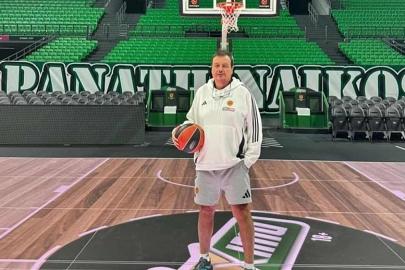 Ergin Ataman’ın annesi Gülten Ataman hayatını kaybetti