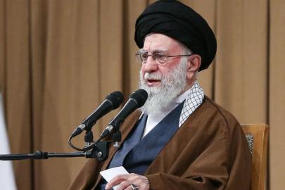 Hamanei: Amerikalılar bilsin ki saldırı olursa bu kez savaş bölgesel olacak