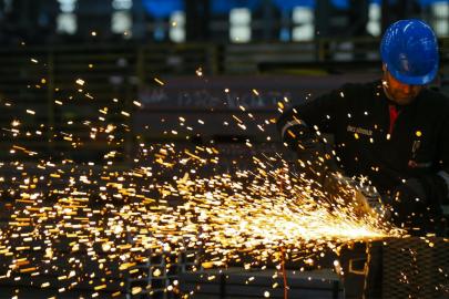 İmalat sanayi işletmelerine 100 milyar liralık finansman paketi müjdesi