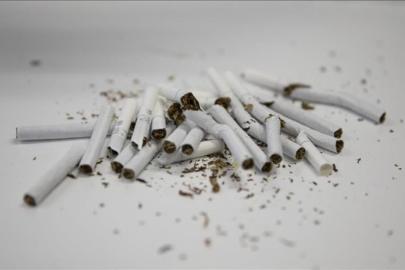 İngiltere'de özel araçlarda sigara yasağı hazırlığı