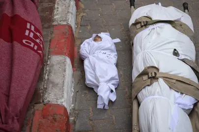 İsrail, Gazze'deki ateşkesi 115 günde 1520 kez ihlal ederek 556 Filistinliyi öldürdü