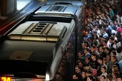 İstanbul'da toplu taşımaya bir zam daha: Yeni tarife bugün yürürlüğe girdi