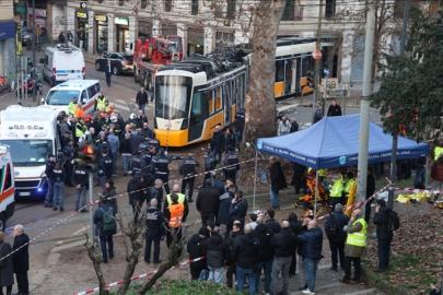 İtalya'da tramvay raydan çıktı: 2 ölü 38 yaralı