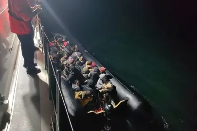 İzmir açıklarında peş peşe operasyon!