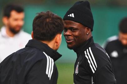 Junior Olaitan transfer sürecini anlattı: Elde etmek için sabırsızlanıyorum