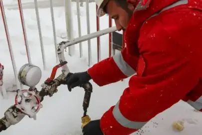 Kar kalınlığının 2,5 metreyi bulduğu Gabar'da petrol üretimi hız kesmeden sürüyor