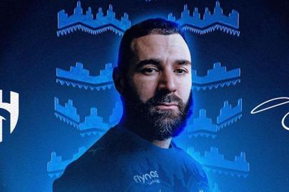Karim Benzema resmen Al Hilal'de