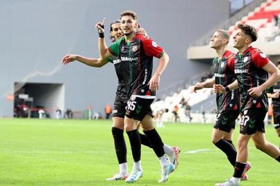 Karşıyaka'da hedef deplasman galibiyeti