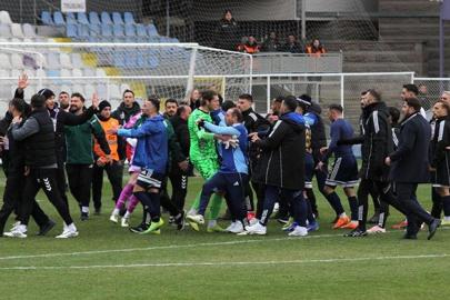 Keçiörengücü - Erzurumspor FK maçında kavga çıktı