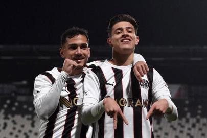 Manisa FK seriyi 8 maça çıkardı... Manisa FK - Boluspor maç sonucu 4-1