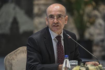 Mehmet Şimşek: Döviz alım satım yetkisi bulunmayan işletmeler denetleniyor