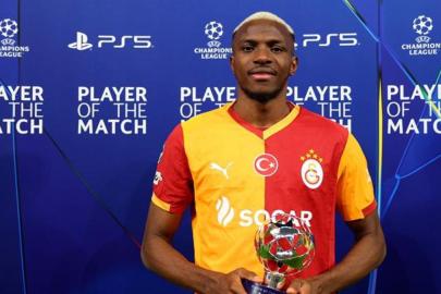 Osimhen haftanın oyuncusuna aday gösterildi