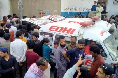 Pakistan'da bir apartmanda patlama: 16 kişi hayatını kaybetti