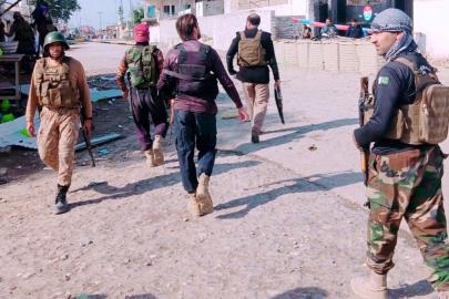 Pakistan'da bombalı saldırı: 12 ölü