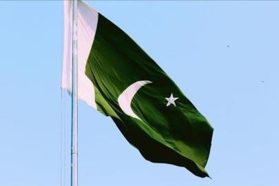 Pakistan’dan Afganistan’a hava saldırısı: Terör kampları hedef alındı