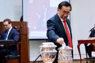 Peru'nun geçici başkanı Jose Maria Balcazar oldu