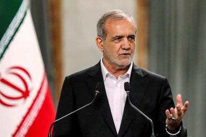 Pezeşkiyan: Dış müdahaleye boyun eğmeyeceğiz