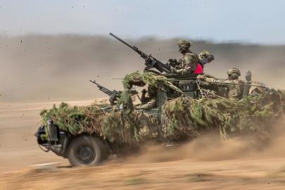 Rusya, Alman ordusuna karşı hibrit bir savaş mı yürütüyor?