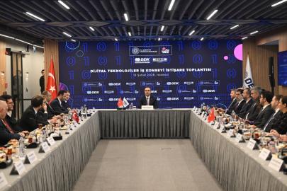 Sanayi ve Teknoloji Bakanı Kacır DEİK Dijital Teknolojiler İş Konseyi ile bir araya geldi