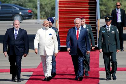 Siyonist rejim destekçisi Modi Tel Aviv'de