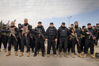 Suriye güvenlik güçleri Kobani kırsalında konuşlanmaya başladı