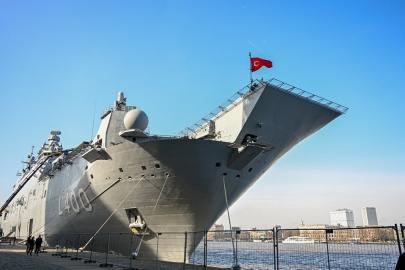 TCG Anadolu Gemisi, Hollanda medyasında geniş yer buldu