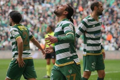 Timsah koptu geliyor... Bursaspor-68 Aksaray Belediyespor maç sonucu 6-0