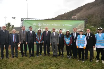 Trabzon Yarı Maratonu öncesi fidanlar toprakla buluştu