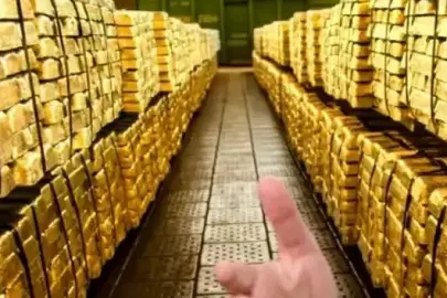 Türkiye'nin gizli hazinesi gün yüzüne çıktı: Bakan Bayraktar duyurdu! Yer altında tam 1,5 trilyon dolar bekliyor