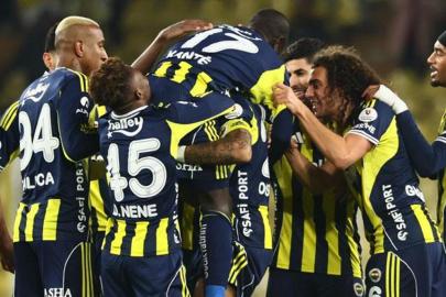'7’de 7 yapalım ve neler olacağını bekleyip görelim!' Fenerbahçeli futbolculardan şampiyonluk toplantısı