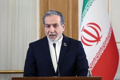 Abbas Arakçi: Bir kişinin varlığı ya da yokluğu siyasi yapımızı etkilemez